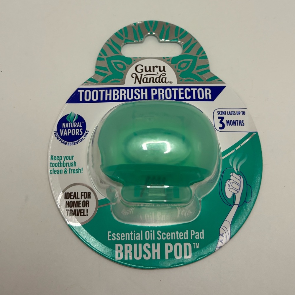 💋5/$25💋 Green Toothbrush Protector